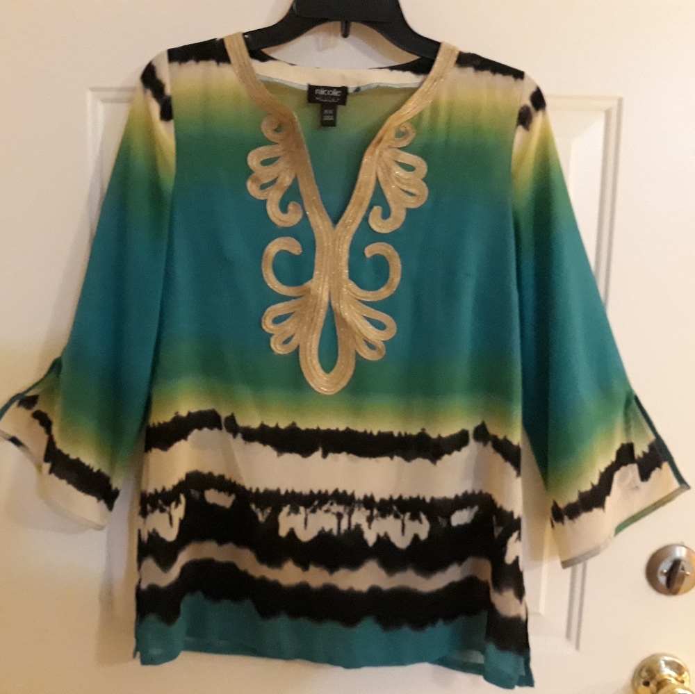 New Nicole Miller Womans Elegant Top